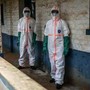 Ebola, Oms: "L'epidemia è estremamente grave e difficile". In Congo oltre 900 casi sospetti Ebola, Oms: "L'epidemia è estremamente grave e difficile". In Congo oltre 900 casi sospetti