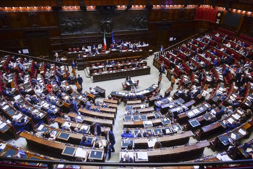Delmastro, Camera non autorizza l’uso delle chat, voto a scrutinio segreto