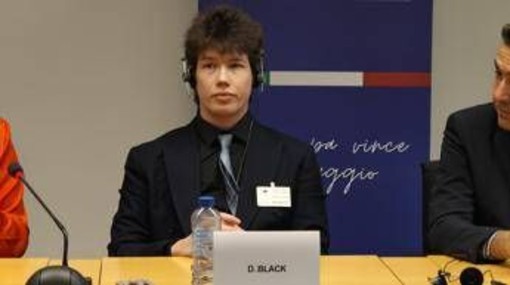 Ue, al convegno Pro Vita la testimonianza di un detransitioner: &quot;Stop esperimenti su bambini&quot;