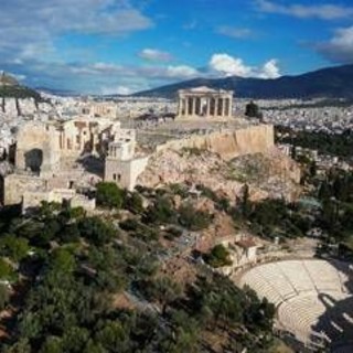 Grecia, voli sospesi in tutto il Paese per guasto a sistema di controllo Grecia, voli sospesi in tutto il Paese per guasto a sistema di controllo