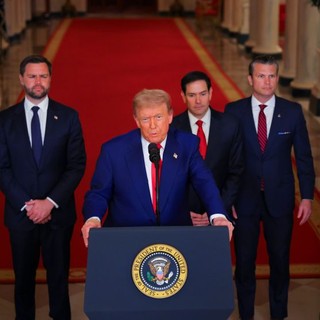 Gli Usa attaccano l’Iran, colpiti tre siti nucleari