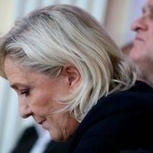 Francia, al via oggi processo d'appello per Marine Le Pen: ultima chance per presidenziali