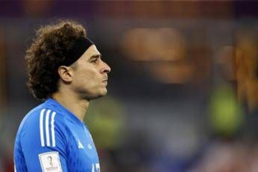 Ochoa e il record con il Messico: il portiere al sesto Mondiale