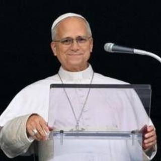 Papa Leone: "Ho superato la fase delicata, riprenderò gradualmente le attività"