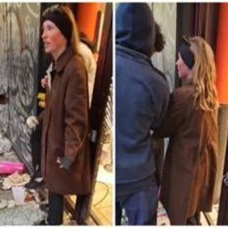 Parigi, donna prova a fermare i saccheggiatori: "Perché lo fate?"