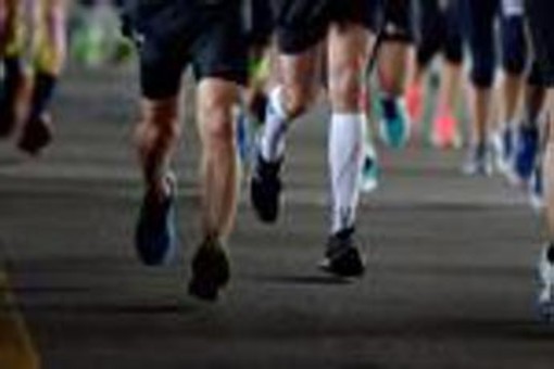 Il caldo è uno stress per il cuore, l'esperto: "Come fare una maratona da fermi" Il caldo è uno stress per il cuore, l'esperto: "Come fare una maratona da fermi"