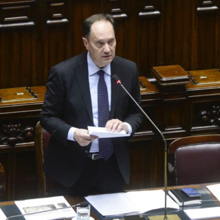 Legge elettorale, Ciriani “Priorità è approvarla, andiamo avanti”