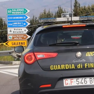 Immigrazione clandestina, 61 indagati per false residenze e assunzioni