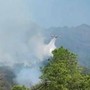 Fiamme sul Vesuvio, prefetto: &quot;Ancora al lavoro, incendio si sta marginalizzando&quot;
