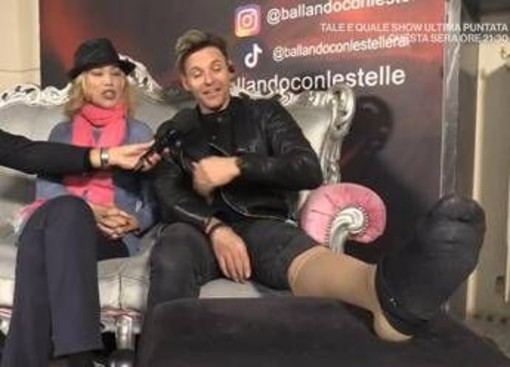 Ballando, Carlo Aloia come sta dopo l'infortunio: "Lesione al polpaccio" Ballando, Carlo Aloia come sta dopo l'infortunio: "Lesione al polpaccio"