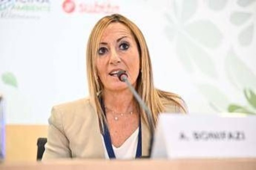 Bonifazi (Lidl): "Impegno e iniziative per restituire valore alla comunità" Bonifazi (Lidl): "Impegno e iniziative per restituire valore alla comunità"