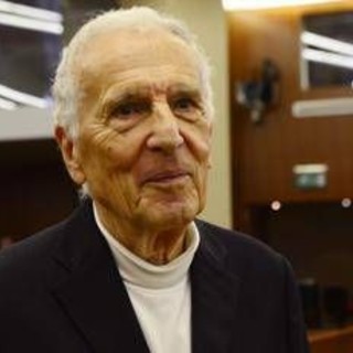 Garattini 'smonta' il digiuno: "Conta quanto si mangia, non quando". Il 'no' al vino Garattini 'smonta' il digiuno: "Conta quanto si mangia, non quando". Il 'no' al vino