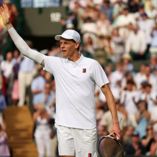 Ranking Atp: Sinner sempre in vetta, Darderi torna nei top 50