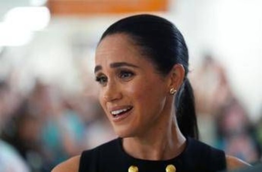 Meghan Markle lancia il calendario dell'Avvento, spunta la proposta 'economica' del sacerdote Meghan Markle lancia il calendario dell'Avvento, spunta la proposta 'economica' del sacerdote