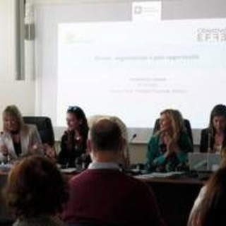 Pari opportunità, ricerca Milano-Bicocca: ragazze si sottovalutano nella negoziazione Pari opportunità, ricerca Milano-Bicocca: ragazze si sottovalutano nella negoziazione