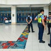 Studente spara in una scuola media e trasmette l'attacco in diretta: due ragazzi uccisi nelle Filippine