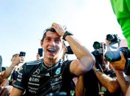 Kimi Antonelli sui banchi della maturità: &quot;Ho scelto la traccia sul rispetto&quot;