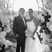 Vanessa Incontrada si è sposata, le nozze con Rossano Laurini: la prima foto dopo il 'sì' Vanessa Incontrada si è sposata, le nozze con Rossano Laurini: la prima foto dopo il 'sì'