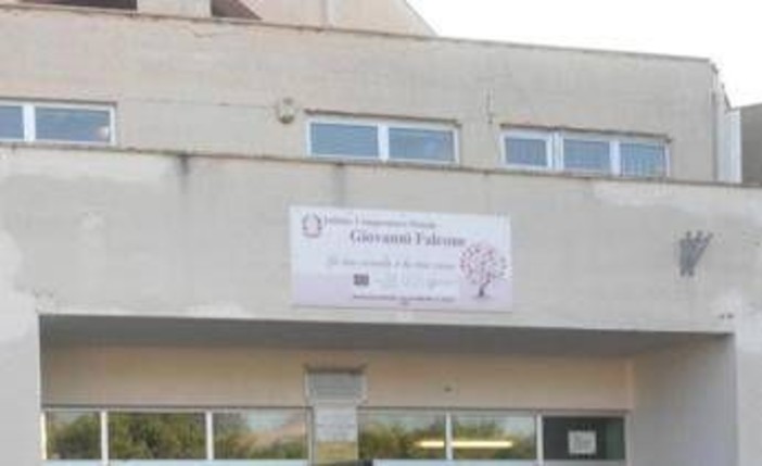 "Facevano la cresta sui fondi Ue", la Procura europea chiede l'arresto di 16 docenti e manager italiani "Facevano la cresta sui fondi Ue", la Procura europea chiede l'arresto di 16 docenti e manager italiani