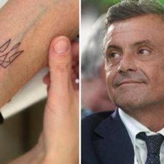 Calenda e il tatuaggio per l'Ucraina, la foto su X