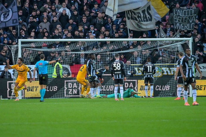 Pari spettacolare a Udine, Pisa rimonta due volte e strappa il 2-2 Pari spettacolare a Udine, Pisa rimonta due volte e strappa il 2-2