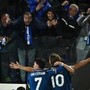 Nico Paz incanta, il Como vola: doppietta e assist, serata da fenomeno contro lo United in Champions