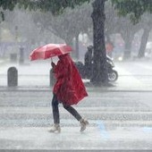 Maltempo, scuole chiuse per allerta meteo venerdì 9 ottobre: l'elenco dei comuni interessati Maltempo, scuole chiuse per allerta meteo venerdì 9 ottobre: l'elenco dei comuni interessati