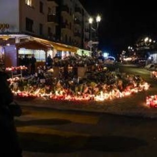 Strage Crans-Montana, vicesindaca si scusa con le famiglie: "Mancanze sui controlli" Strage Crans-Montana, vicesindaca si scusa con le famiglie: "Mancanze sui controlli"