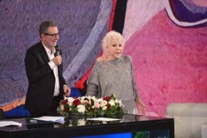 Ornella Vanoni, il dolore di Fabio Fazio: "Non ero pronto" Ornella Vanoni, il dolore di Fabio Fazio: "Non ero pronto"