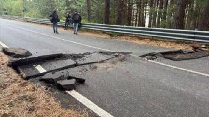 Catania, terremoto a Linguaglossa: evacuati ristoranti Catania, terremoto a Linguaglossa: evacuati ristoranti