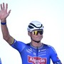 Van der Poel timbra la nona tappa al Tour, Pogacar resta in giallo Van der Poel timbra la nona tappa al Tour, Pogacar resta in giallo