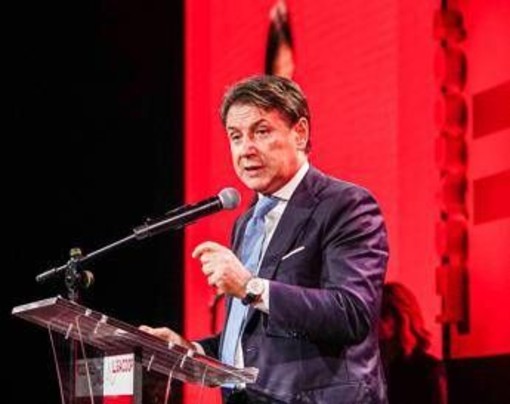 Ucraina-Russia, Conte: "Non è tutto bianco o nero"