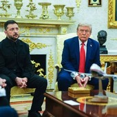 Zelensky “Con Trump telefonata produttiva, può fermare la guerra”