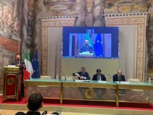 Ue, studio: da Ets2 fino a 280 euro in più per auto e 600 euro per riscaldamento Ue, studio: da Ets2 fino a 280 euro in più per auto e 600 euro per riscaldamento