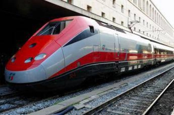Guasto tecnico sull'alta velocità Roma–Napoli: ritardi fino a 90 minuti