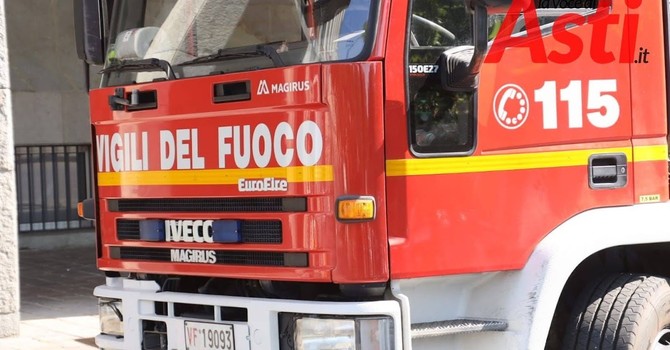 Incendio a Montegrosso: a fuoco 3 mila metri quadri di sterpaglie
